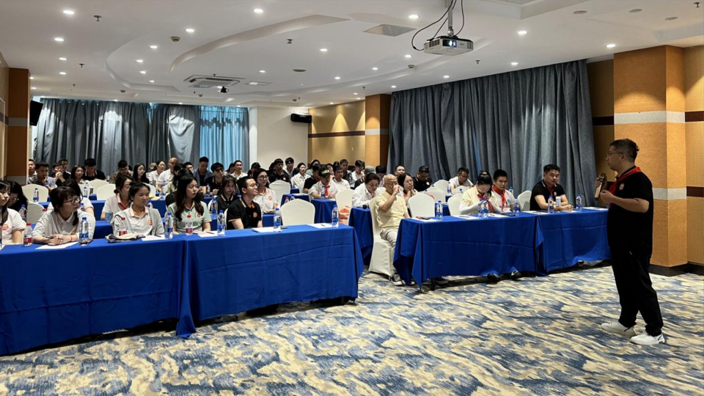【心怀梦想，不负青春 — 2024深圳百步印社团建活动圆满落幕】